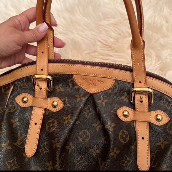 Louis Vuitton Tivoli GM - Picture 9 of 13